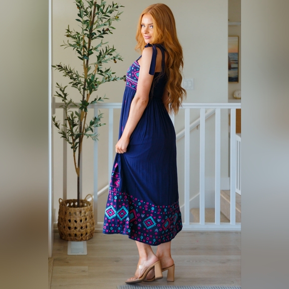 NWT Savanna Jane Midnight Magic Embroidered Maxi Dress - Picture 4 of 16